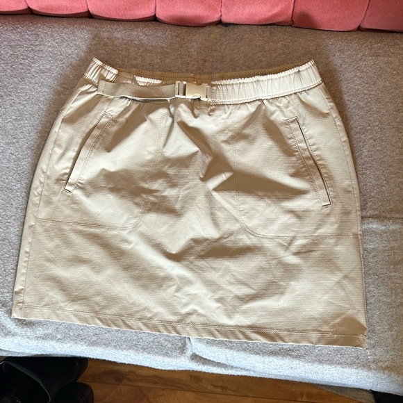 Kyodan Dresses & Skirts - Kyodan Cream Elastic Waist Skort